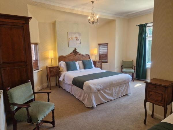 The Newlands : photo 1 de la chambre chambre triple avec douche