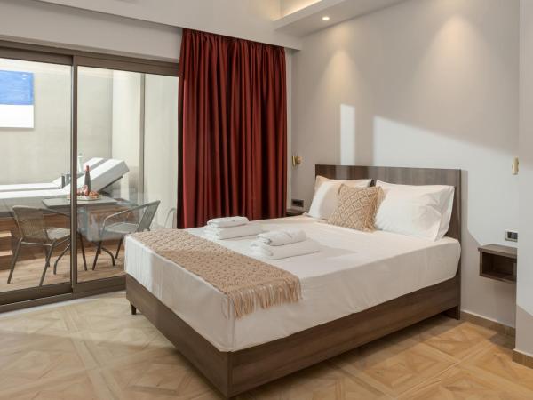 Royal Gold City Suites by Omilos Hotels : photo 5 de la chambre  iris suite with jacuzzi