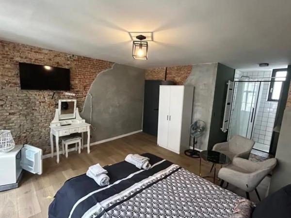 Cosy room in Antwerp City : photo 5 de la chambre appartement