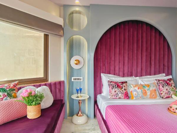 Hotel Sarang Palace - Boutique Stays : photo 4 de la chambre panoramic view room with day bed