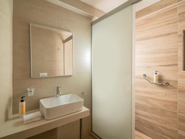 Lofos Apartments : photo 3 de la chambre suite junior