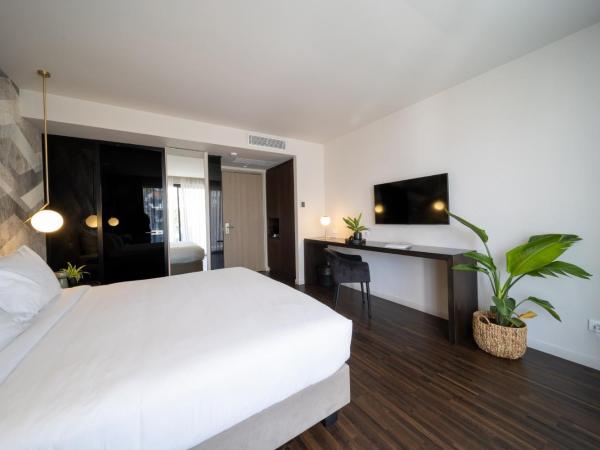 Azur Hotel : photo 2 de la chambre chambre double ou lits jumeaux exécutive
