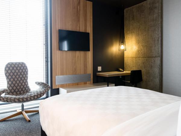 Alt Hotel Winnipeg : photo 2 de la chambre chambre lit queen-size