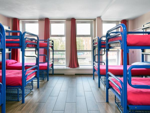 Abigail's Hostel : photo 2 de la chambre 1 lit dans 1 dortoir pour femmes avec salle de bains privative