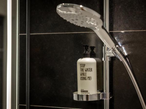 The Cloud One Hamburg-Kontorhaus : photo 6 de la chambre chambre standard lit queen-size