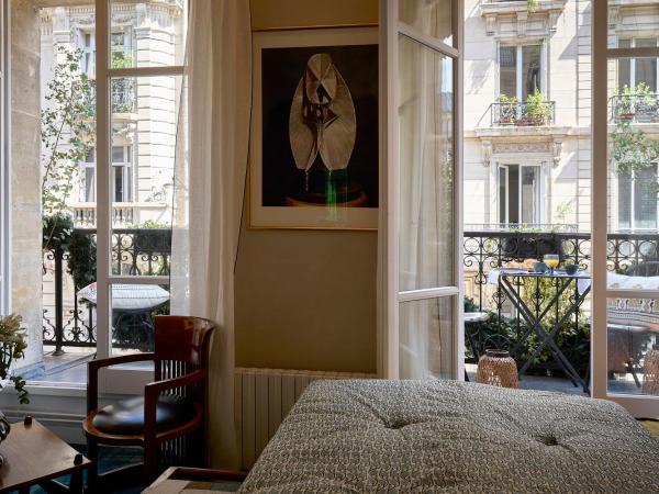 Beausejour Ranelagh : photo 6 de la chambre chambre double deluxe avec balcon