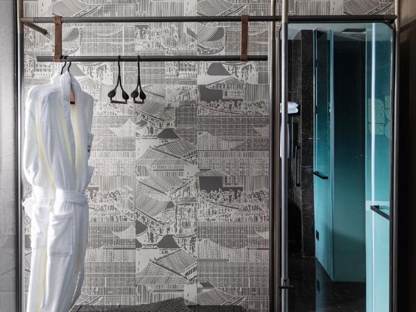 Hotel Indigo Suzhou Yangcheng Lake, an IHG Hotel : photo 3 de la chambre chambre lits jumeaux standard avec vue sur jardin