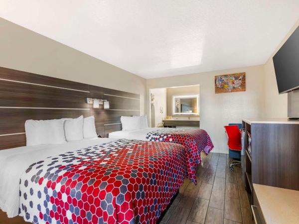 Econo Lodge Inn & Suites Near Lackland AFB : photo 1 de la chambre chambre 2 lits queen-size - non-fumeurs