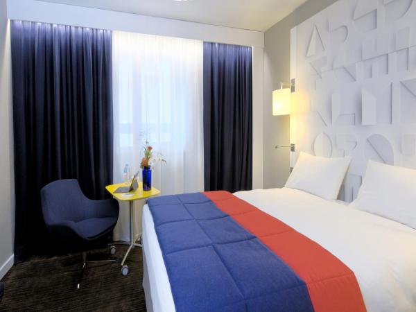 Mercure Rennes Centre Parlement : photo 3 de la chambre chambre lits jumeaux standard