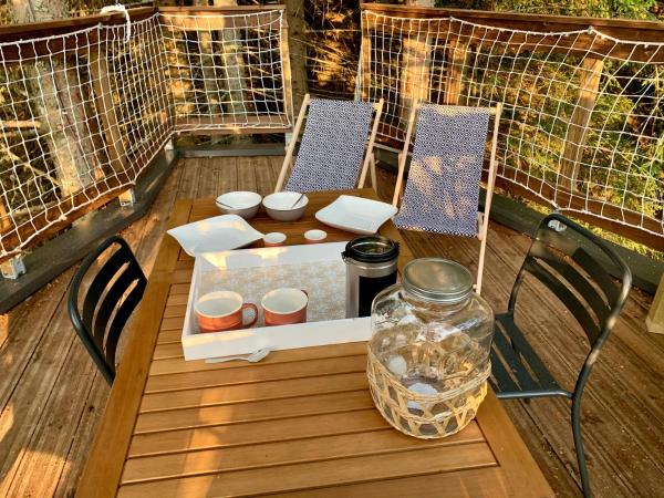 Cabane dans les Arbres de Valmo'Insolite : photo 10 de la chambre tente