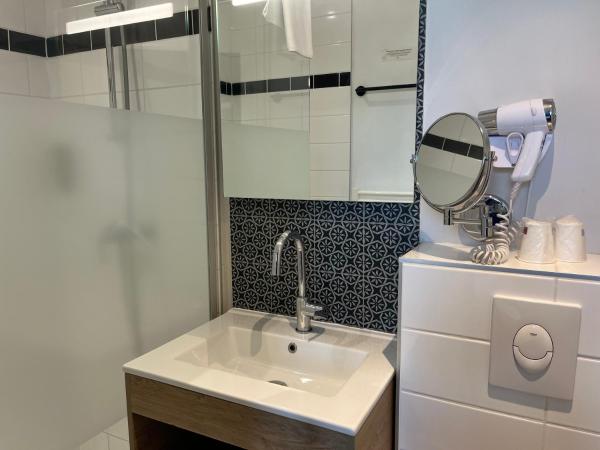 Hôtel de France - Beaune : photo 4 de la chambre chambre double ou lits jumeaux standard