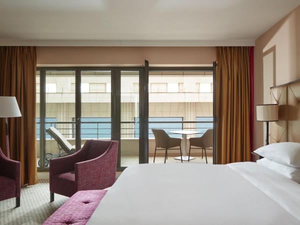 Hyatt Regency Nice Palais de la Méditerranée : photo 3 de la chambre chambre lit king-size deluxe