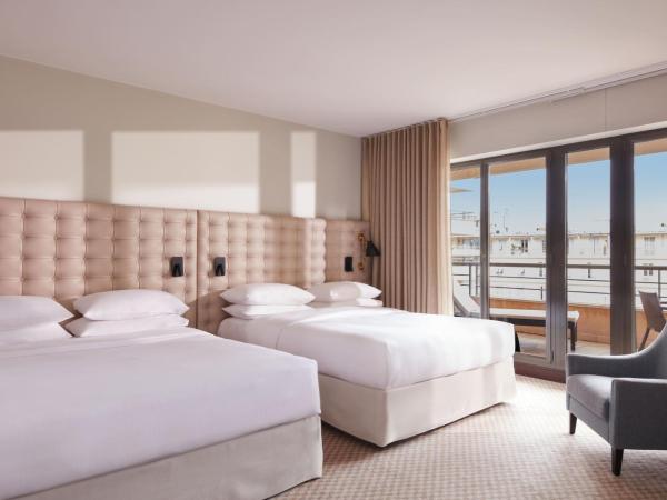 Hyatt Regency Nice Palais de la Méditerranée : photo 1 de la chambre chambre deluxe avec 2 lits queen-size