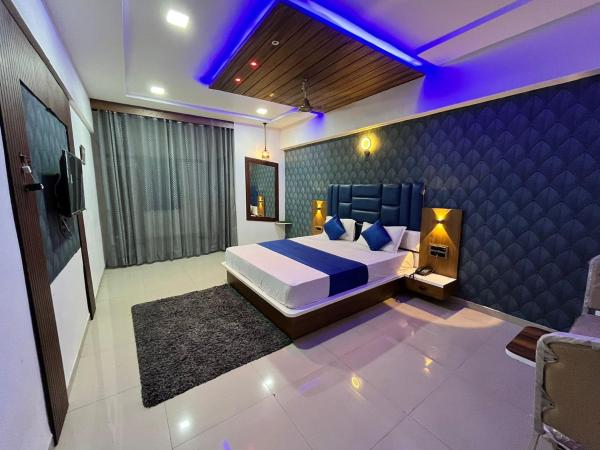 Hotel The Grand : photo 6 de la chambre suite junior