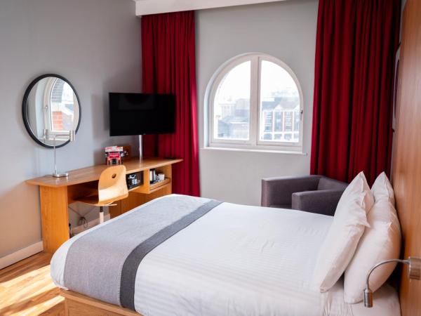 Ramada by Wyndham Belfast : photo 3 de la chambre chambre double