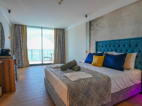 Ada Port Hotel Adults Only : photo 3 de la chambre chambre deluxe