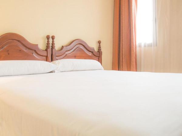 Hotel San Pablo Sevilla : photo 4 de la chambre chambre double lit king-size