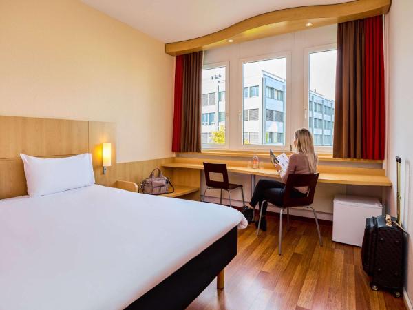 ibis Luzern Kriens : photo 2 de la chambre chambre double standard