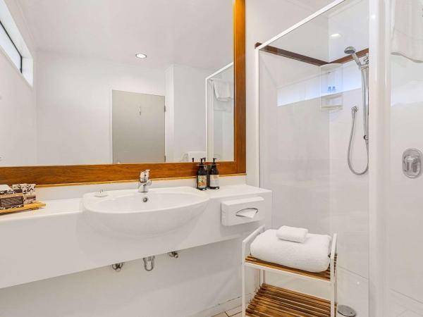 Quality Hotel Lincoln Green : photo 4 de la chambre chambre 1 lit queen-size et 1 lit simple supérieure - non-fumeurs