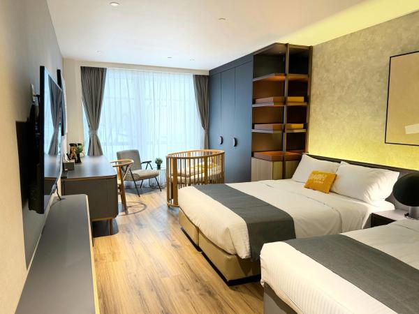 Dash Living on Prat : photo 3 de la chambre chambre triple familiale