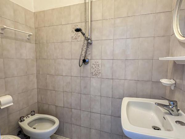 Hotel Serafini : photo 2 de la chambre chambre double