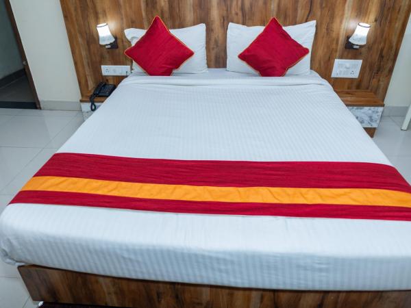 Ishwerya Suites : photo 2 de la chambre chambre double deluxe