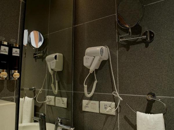 Hotel Sakura Gold : photo 4 de la chambre chambre lit king-size