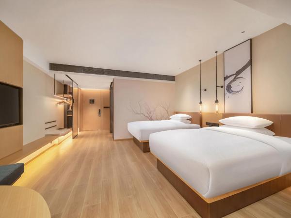 Fairfield by Marriott Shenzhen Dameisha : photo 3 de la chambre chambre lits jumeaux standard