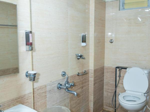 Ishwerya Suites : photo 4 de la chambre suite exécutive