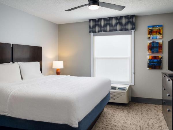 Hampton Inn & Suites Memphis East : photo 4 de la chambre suite 1 chambre lit king-size - non fumeurs 