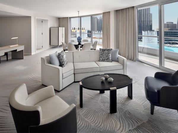Address Downtown : photo 2 de la chambre tower suite fountain view