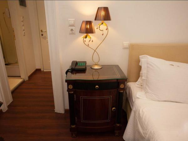 Acropolis Museum Boutique Hotel : photo 8 de la chambre chambre familiale
