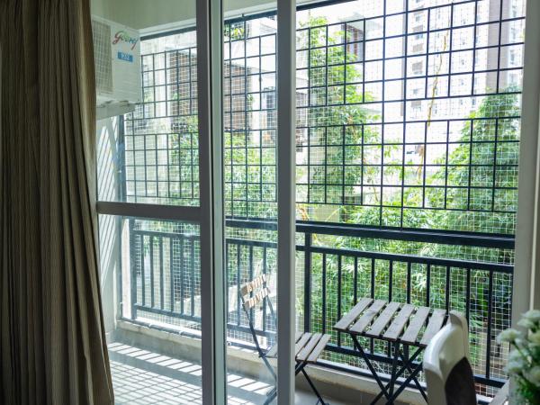 Ishwerya Suites : photo 5 de la chambre suite exécutive