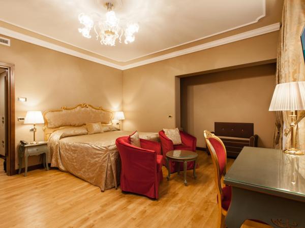 Hotel Al Ponte Mocenigo : photo 6 de la chambre chambre double ou lits jumeaux supérieure