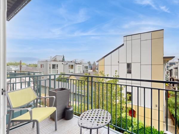 19th Avenue Lofts Unit 213 : photo 2 de la chambre studio 1 chambre