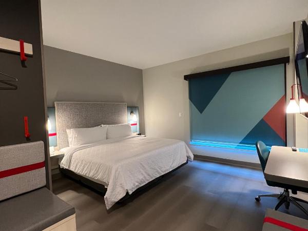 avid hotels - Guadalajara Av Vallarta Pte, an IHG Hotel : photo 3 de la chambre hébergement lit king-size standard