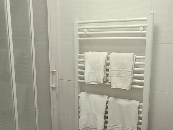 Brit Hotel Comtes De Champagne - Troyes Centre Historique : photo 4 de la chambre chambre double avec 2 lits doubles