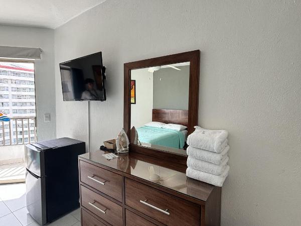 ENNA INN IXTAPA HABITACIóN VISTA AL MAR : photo 7 de la chambre chambre quadruple