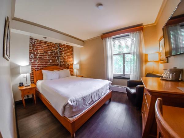 Hotel Chateau Bellevue : photo 7 de la chambre chambre supérieure lit queen-size