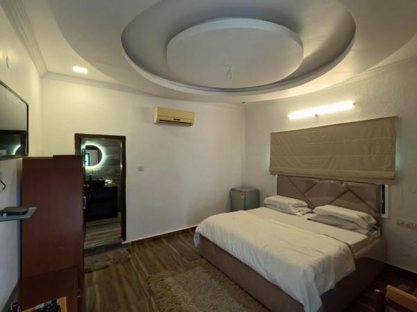 Button Eyes Resort - Pet friendly : photo 4 de la chambre chambre double