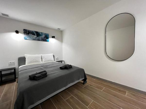 Cervero 24A : photo 6 de la chambre appartement supérieur