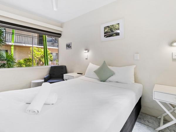 Hotel Tropiq : photo 8 de la chambre chambre standard lit queen-size