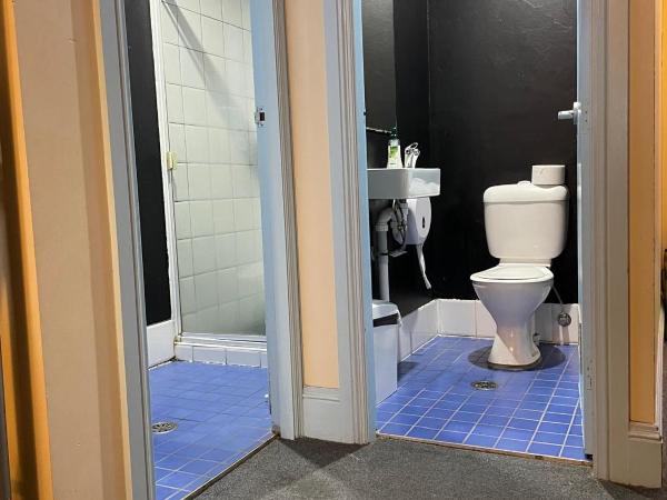 PodBed Sydney : photo 6 de la chambre bed in 12 mix bed dormitory with bathroom (18-35 ages only)