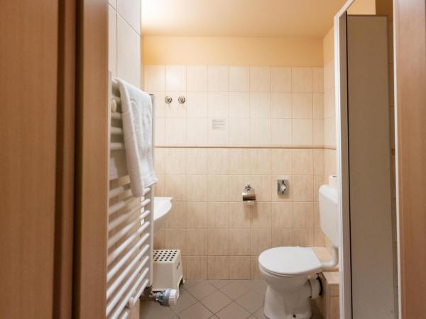 Hotel Estella Superior : photo 7 de la chambre chambre lits jumeaux standard