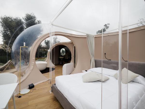 Tenuta Danesi - Bubble Room : photo 9 de la chambre suite lit queen-size avec baignoire spa