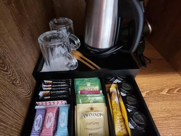 dala Hotel & Apartments : photo 3 de la chambre chambre double avec balcon - vue sur montagnes