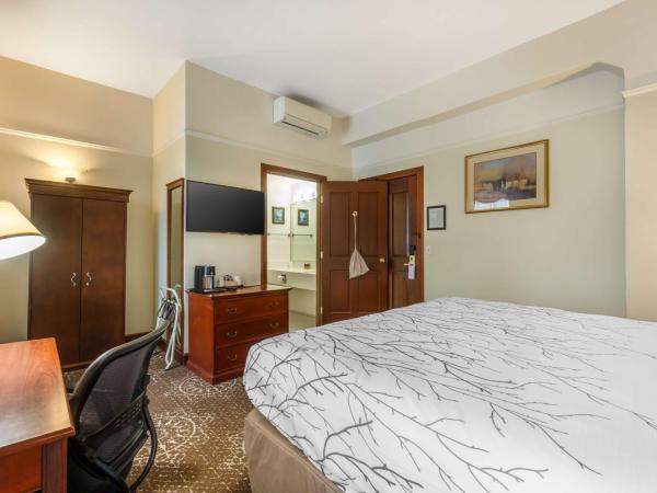 Best Western Plus Pioneer Square Hotel Downtown : photo 1 de la chambre suite deluxe avec lit king-size