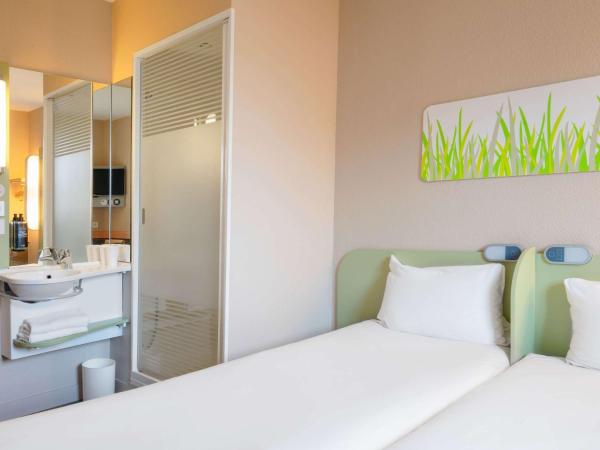 Ibis Budget Manosque Cadarache : photo 6 de la chambre chambre lits jumeaux