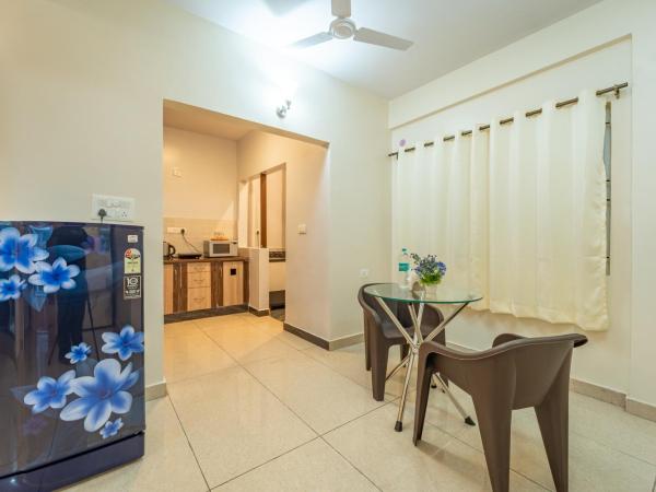 Seasons Suites Bommasandra : photo 7 de la chambre appartement 2 chambres avec balcon et terrasse