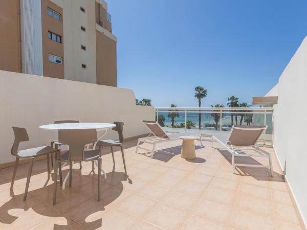 Soho Boutique Las Vegas : photo 2 de la chambre chambre quadruple supérieure - vue sur mer